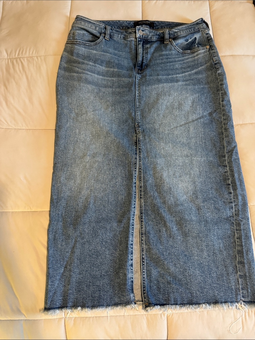 Liverpool Straight Leg Jeans Skirt in Blue Denim